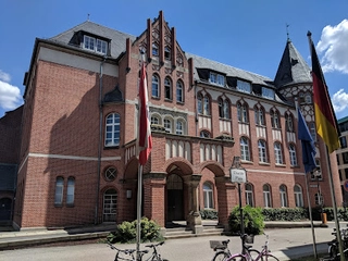 Fliedner Klinik Berlin Ambulanz/Psychiatrie, Psychotherapie & Psychosomatik 2 Charité – Universitätsmedizin Berlin Klinik für Psychiatrie und Psychotherapie
